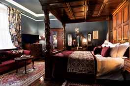 Ravenslaw House Alnwick Four Poster Bed