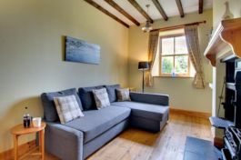 St Coombs 2nd lounge
