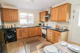 14 The maltings kitchen